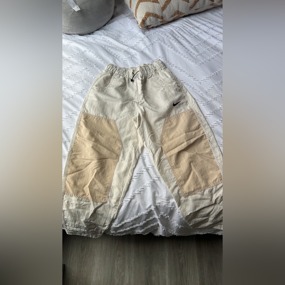 Nike drawstring joggers